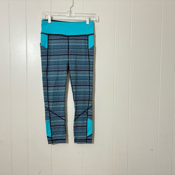 Lululemon Pace Rival Space Dye Twist Cropped Blue Leggins Size 4 - Picture 2 of 10